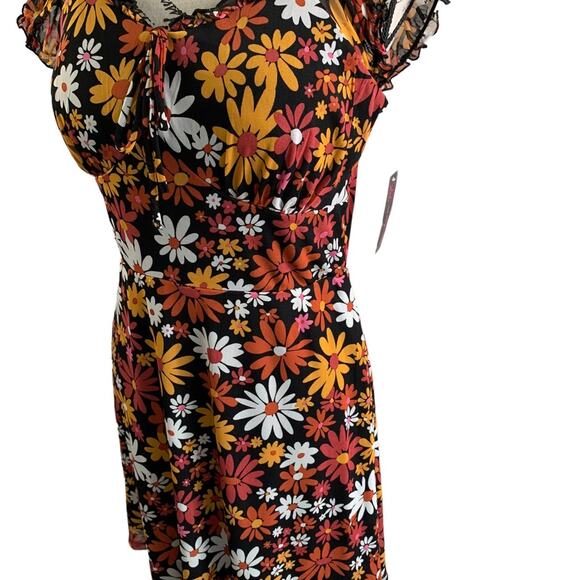 No Boundaries Junior's Large 11/13 Mini Dress Floral Print Padded NEW - Picture 5 of 10